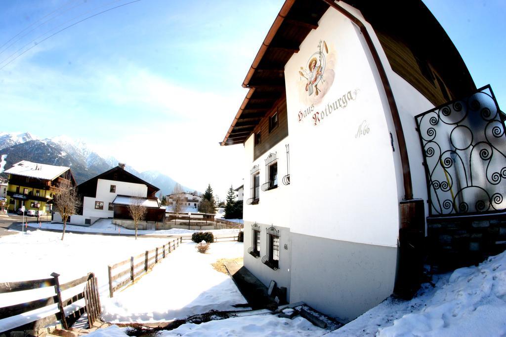 Family Friendly Chalet - Central With Beautiful Mountain Views Зеефельд в Тироле Экстерьер фото